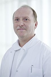 Dr. med. Thomas Götz